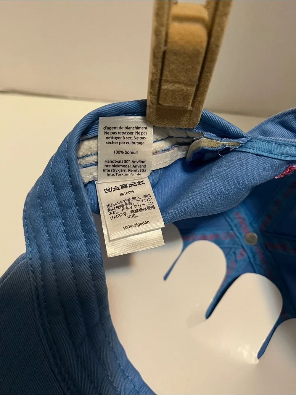 Vineyard Vines Light Blue Cap with Pink Whale - Men Swim